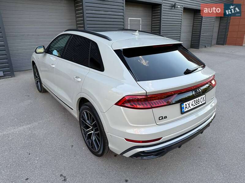 Внедорожник / Кроссовер Audi Q8 2022 в Харькове фото 9 Внедорожник / Кроссовер Audi Q8 2022 в Харькове