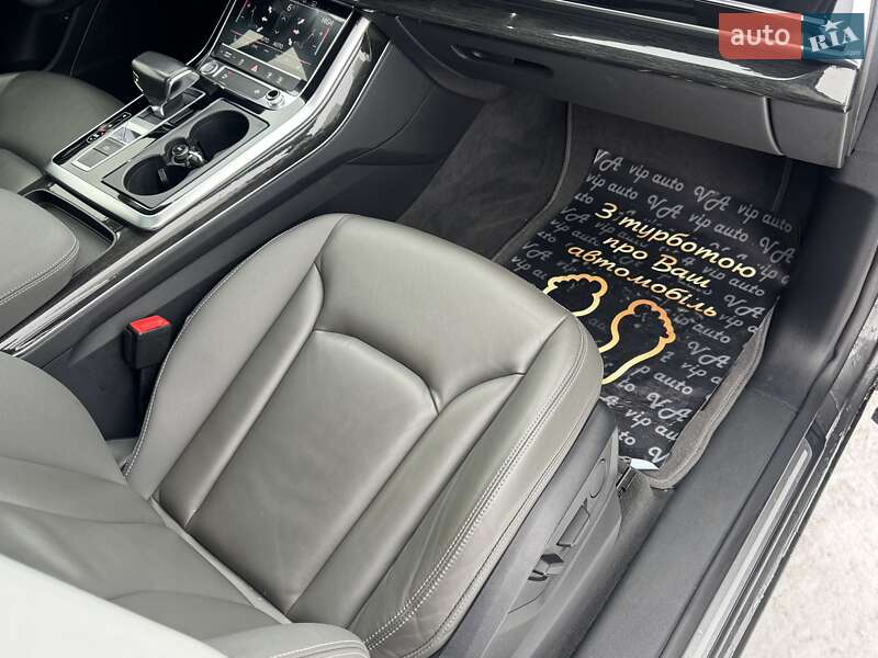 Внедорожник / Кроссовер Audi Q8 2018 в Тернополе фото 19 Внедорожник / Кроссовер Audi Q8 2018 в Тернополе