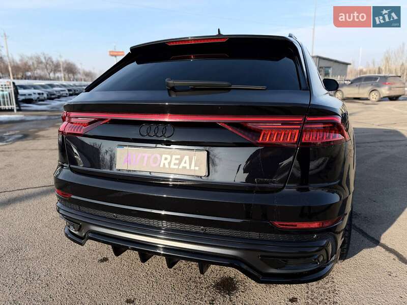 Внедорожник / Кроссовер Audi Q8 2018 в Кривом Роге