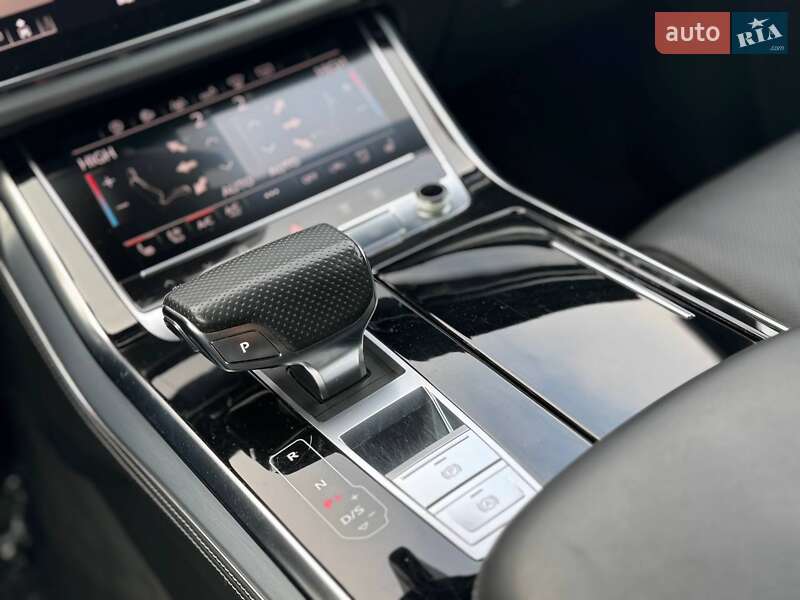 Внедорожник / Кроссовер Audi Q8 2018 в Киеве фото 16 Внедорожник / Кроссовер Audi Q8 2018 в Киеве