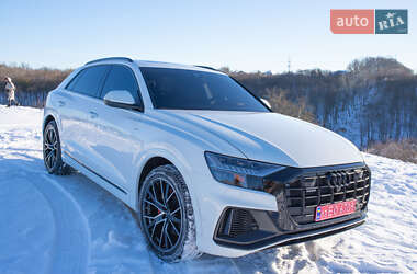 Внедорожник / Кроссовер Audi Q8 2022 в Житомире