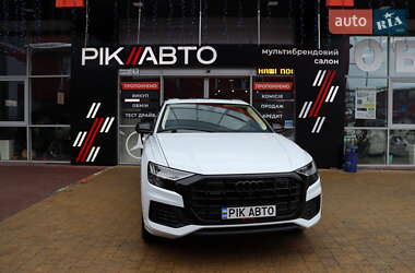 Позашляховик / Кросовер Audi Q8 2018 в Львові