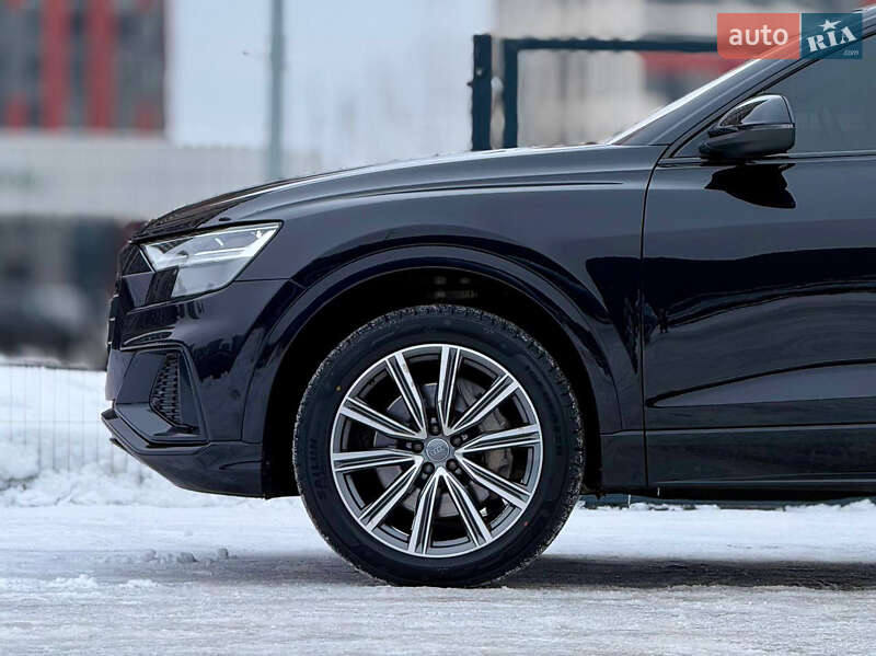 Внедорожник / Кроссовер Audi Q8 2018 в Киеве фото 12 Внедорожник / Кроссовер Audi Q8 2018 в Киеве