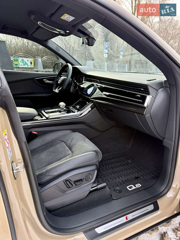 Позашляховик / Кросовер Audi Q8 2024 в Полтаві фото 19 Позашляховик / Кросовер Audi Q8 2024 в Полтаві