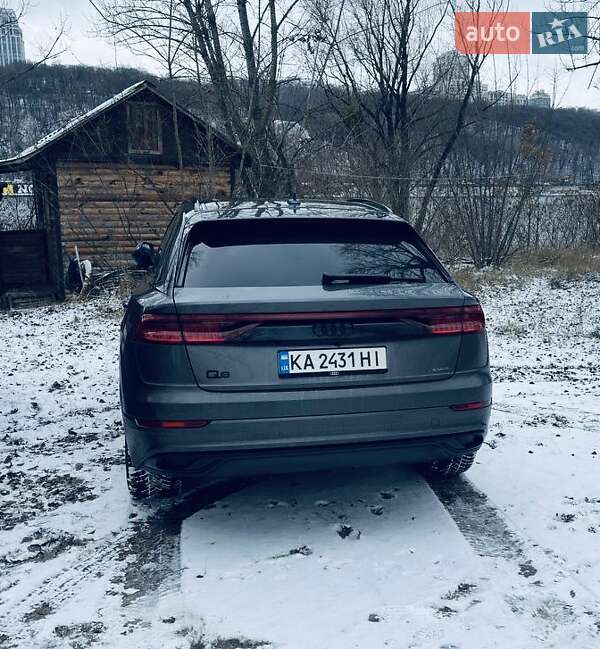 Позашляховик / Кросовер Audi Q8 2019 в Києві