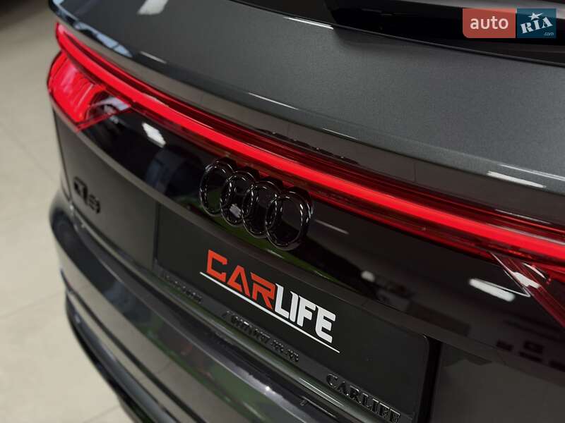 Внедорожник / Кроссовер Audi Q8 2020 в Тернополе