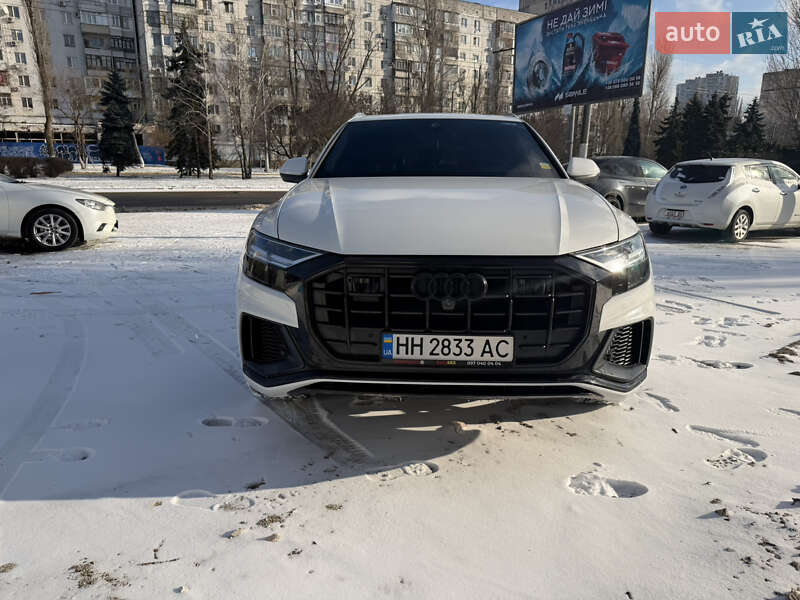 Позашляховик / Кросовер Audi Q8 2019 в Одесі фото 4 Позашляховик / Кросовер Audi Q8 2019 в Одесі