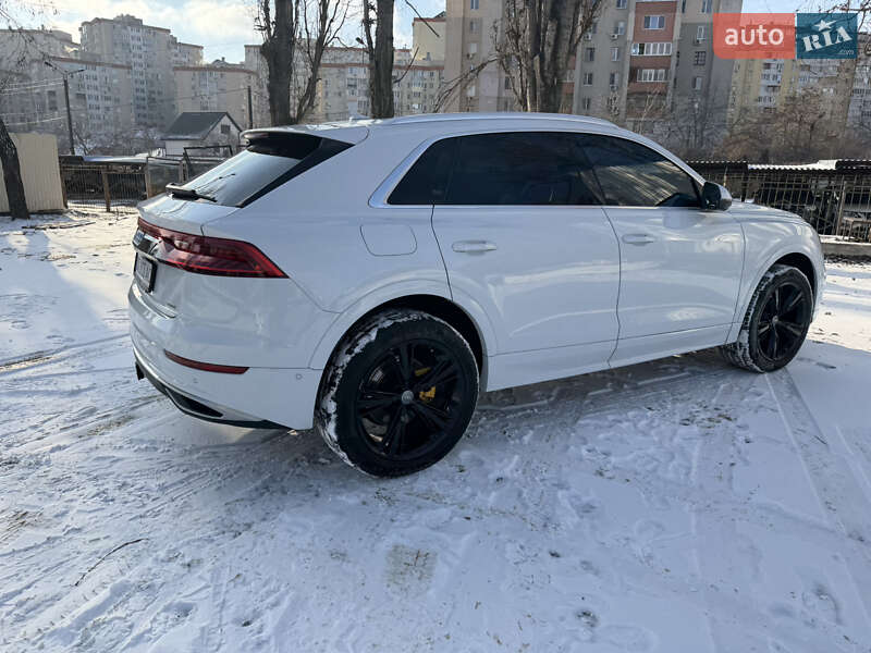 Позашляховик / Кросовер Audi Q8 2019 в Одесі фото 14 Позашляховик / Кросовер Audi Q8 2019 в Одесі