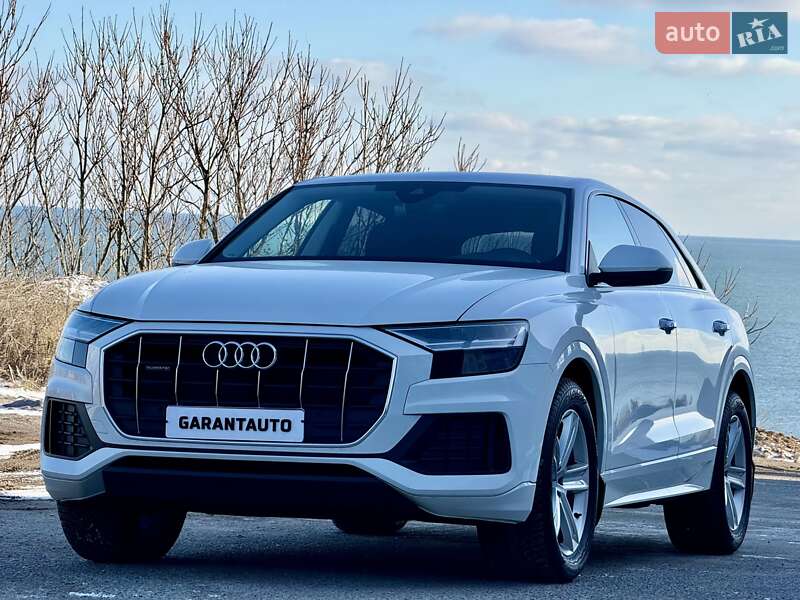Позашляховик / Кросовер Audi Q8 2022 в Одесі