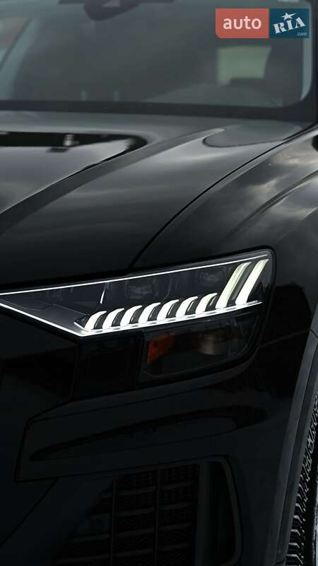 Позашляховик / Кросовер Audi Q8 2022 в Києві