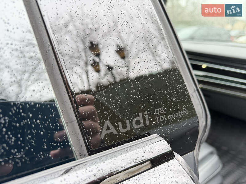 Позашляховик / Кросовер Audi Q8 2024 в Львові фото 29 Позашляховик / Кросовер Audi Q8 2024 в Львові