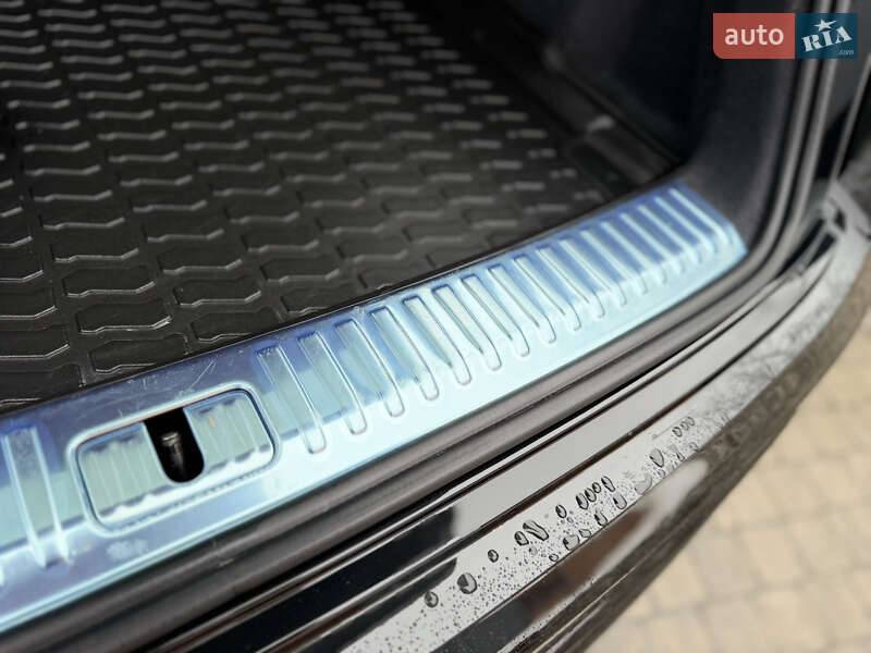 Позашляховик / Кросовер Audi Q8 2024 в Львові фото 32 Позашляховик / Кросовер Audi Q8 2024 в Львові