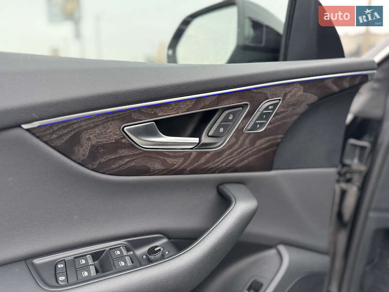 Позашляховик / Кросовер Audi Q8 2019 в Івано-Франківську фото 20 Позашляховик / Кросовер Audi Q8 2019 в Івано-Франківську