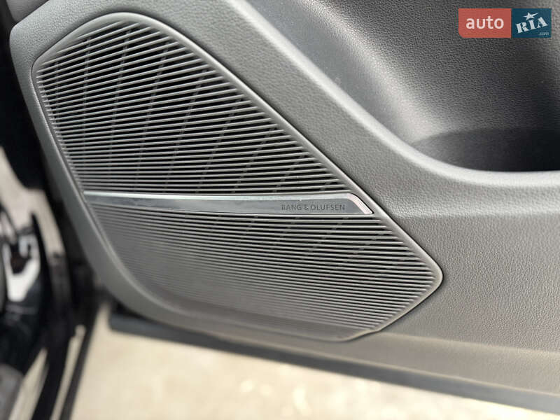 Позашляховик / Кросовер Audi Q8 2019 в Івано-Франківську фото 37 Позашляховик / Кросовер Audi Q8 2019 в Івано-Франківську