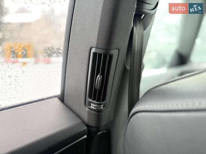 Внедорожник / Кроссовер Audi Q8 2019 в Львове фото 63 Внедорожник / Кроссовер Audi Q8 2019 в Львове