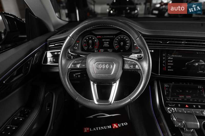 Позашляховик / Кросовер Audi Q8 2023 в Одесі