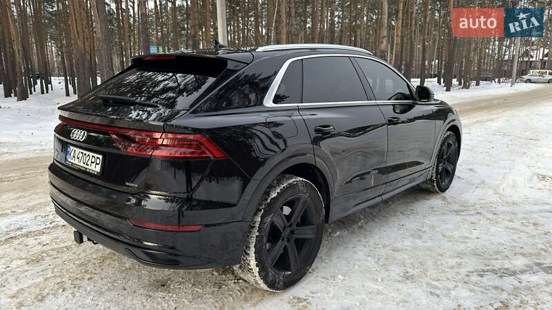 Позашляховик / Кросовер Audi Q8 2018 в Києві
