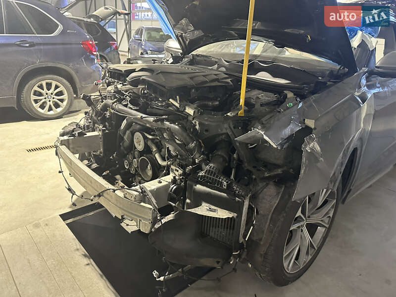 Позашляховик / Кросовер Audi Q8 2020 в Луцьку