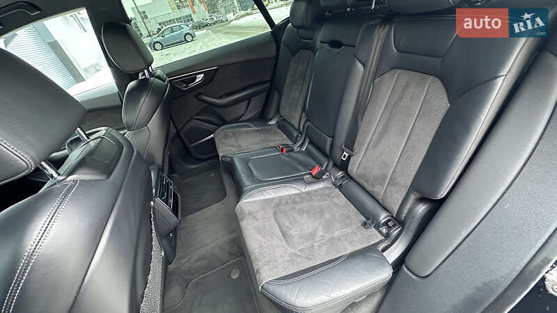 Позашляховик / Кросовер Audi Q8 2018 в Хмельницькому