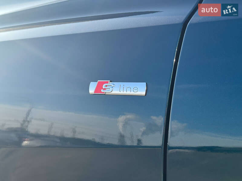 Позашляховик / Кросовер Audi Q8 2018 в Києві фото 6 Позашляховик / Кросовер Audi Q8 2018 в Києві