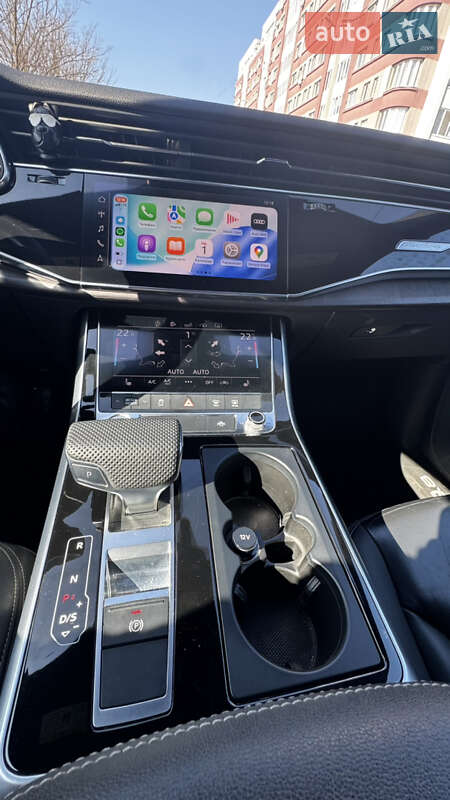 Внедорожник / Кроссовер Audi Q8 2018 в Львове