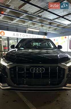 Внедорожник / Кроссовер Audi Q8 2020 в Одессе