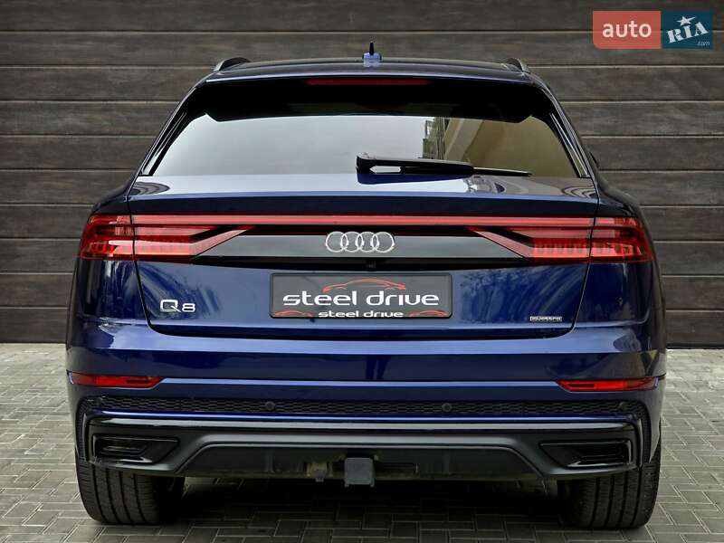 Позашляховик / Кросовер Audi Q8 2018 в Миколаєві