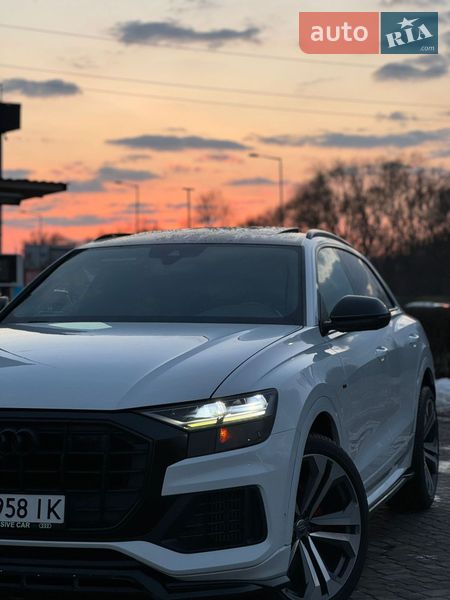 Внедорожник / Кроссовер Audi Q8 2018 в Ивано-Франковске