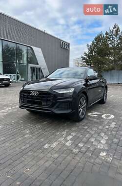 Внедорожник / Кроссовер Audi Q8 2022 в Харькове
