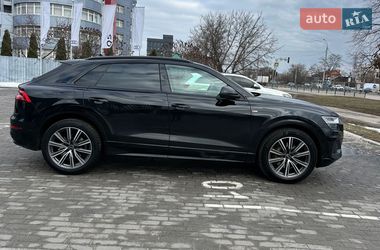 Внедорожник / Кроссовер Audi Q8 2022 в Харькове