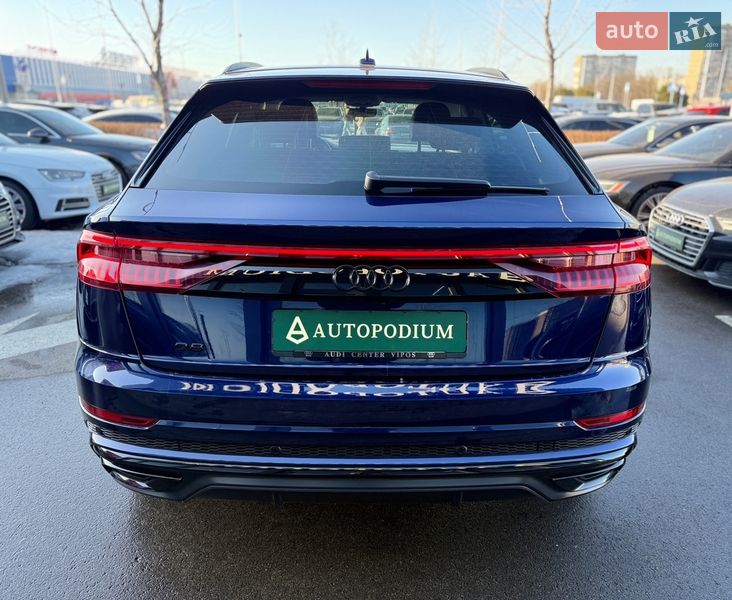 Внедорожник / Кроссовер Audi Q8 2019 в Киеве