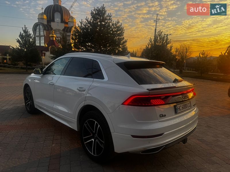 Внедорожник / Кроссовер Audi Q8 2018 в Львове