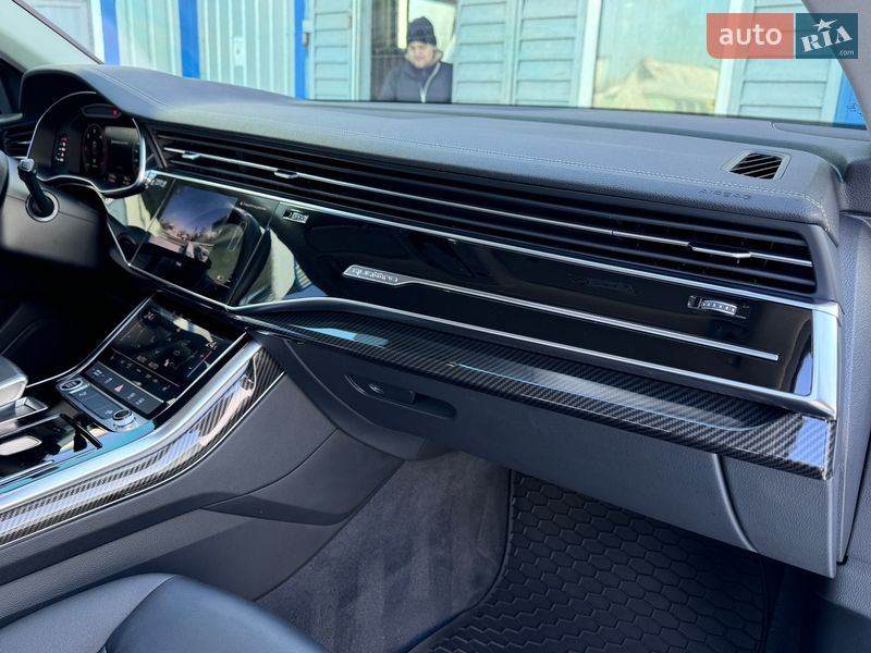 Внедорожник / Кроссовер Audi Q8 2023 в Виннице