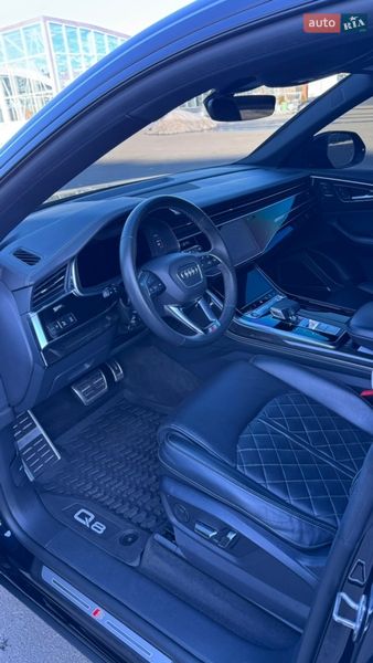 Позашляховик / Кросовер Audi Q8 2020 в Києві