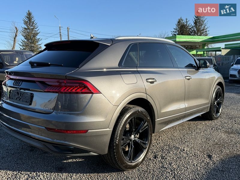 Позашляховик / Кросовер Audi Q8 2018 в Тернополі