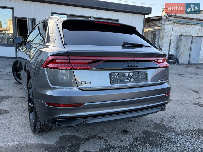Позашляховик / Кросовер Audi Q8 2018 в Тернополі