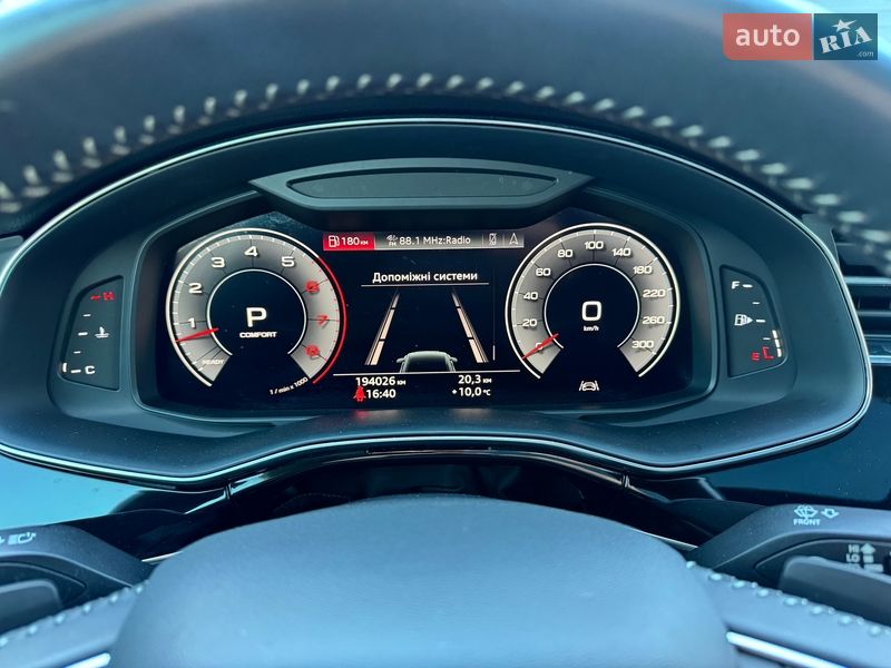 Позашляховик / Кросовер Audi Q8 2018 в Тернополі