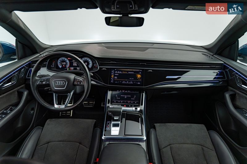 Внедорожник / Кроссовер Audi Q8 2018 в Киеве