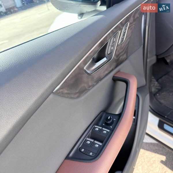 Внедорожник / Кроссовер Audi Q8 2023 в Полтаве