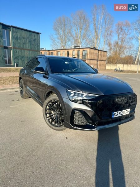 Внедорожник / Кроссовер Audi Q8 2025 в Чернигове