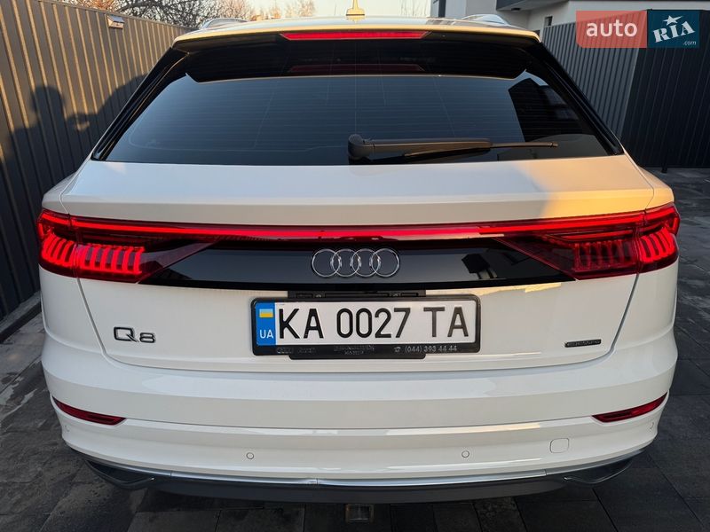 Позашляховик / Кросовер Audi Q8 2018 в Києві