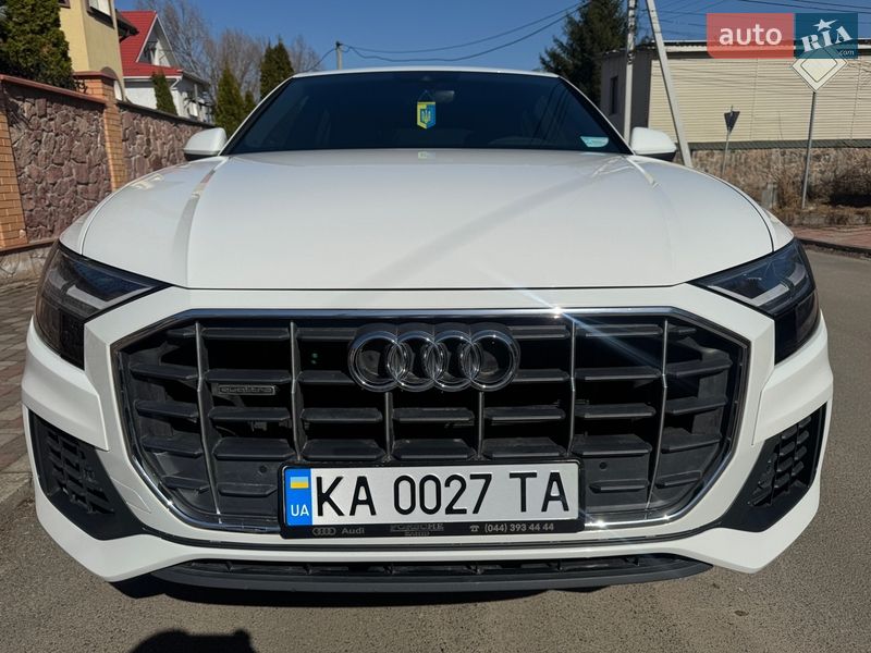 Позашляховик / Кросовер Audi Q8 2018 в Києві