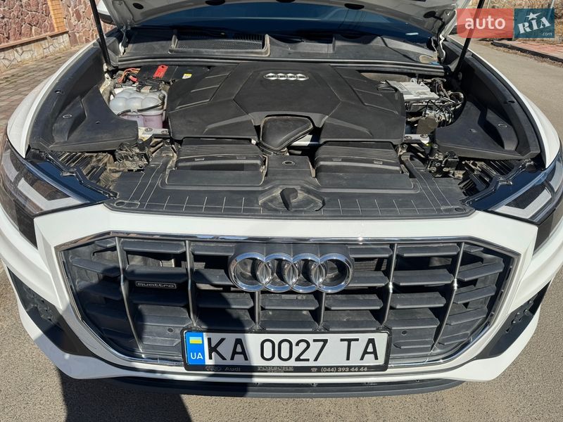 Позашляховик / Кросовер Audi Q8 2018 в Києві