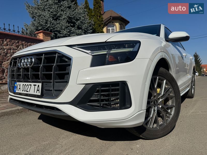 Позашляховик / Кросовер Audi Q8 2018 в Києві