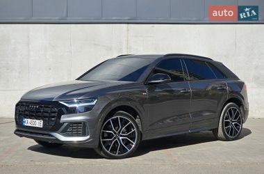 Позашляховик / Кросовер Audi Q8 2018 в Києві
