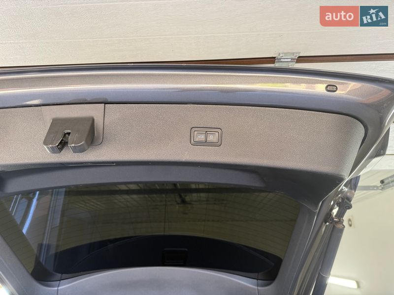 Внедорожник / Кроссовер Audi Q8 2019 в Виннице