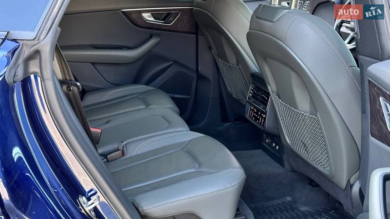 Внедорожник / Кроссовер Audi Q8 2019 в Луцке