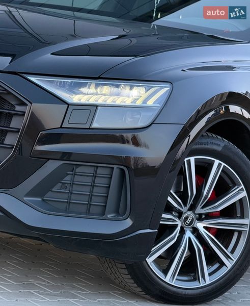 Внедорожник / Кроссовер Audi Q8 2021 в Черновцах