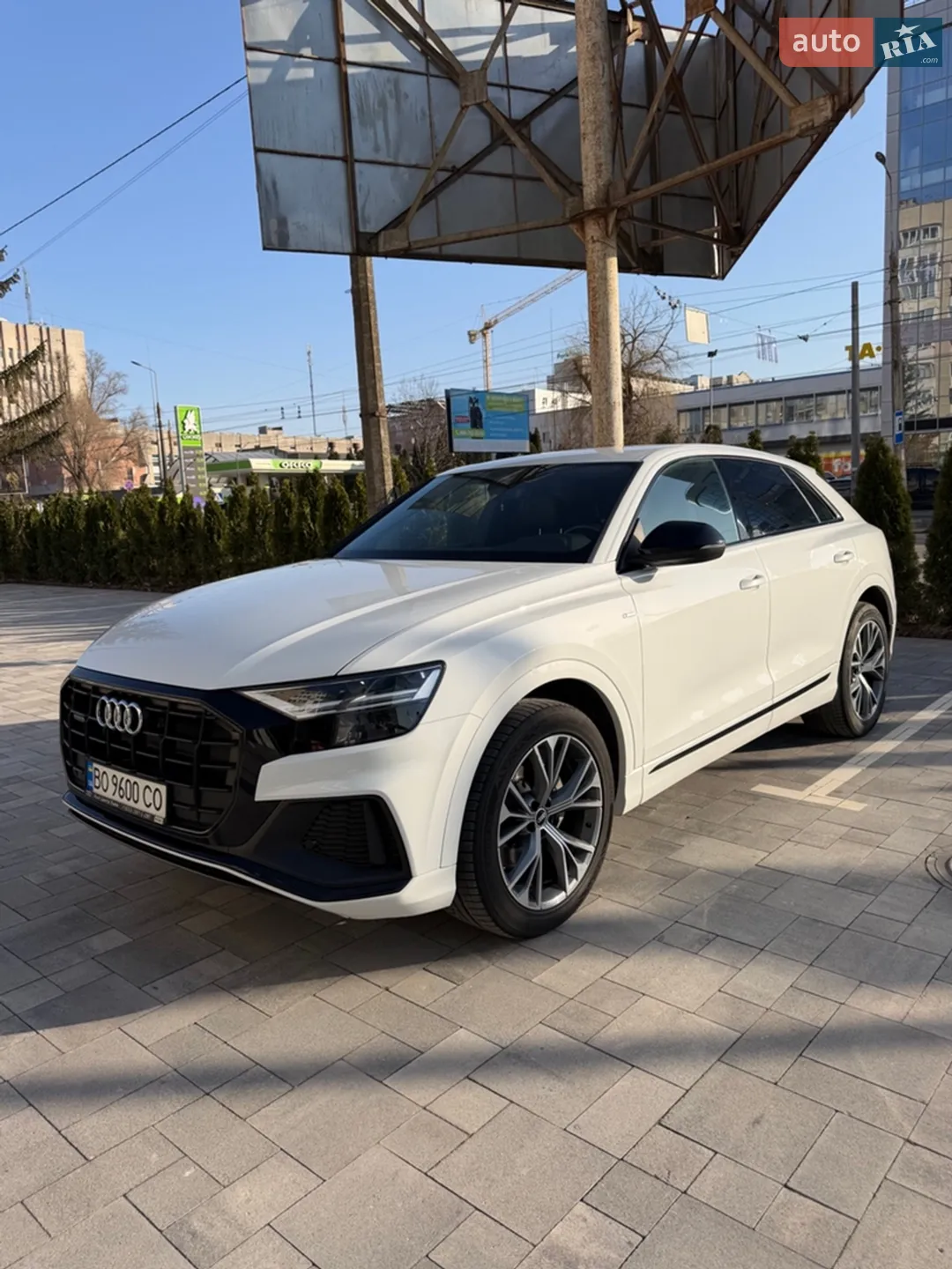 2020 Audi Q8 - мініатюра 3