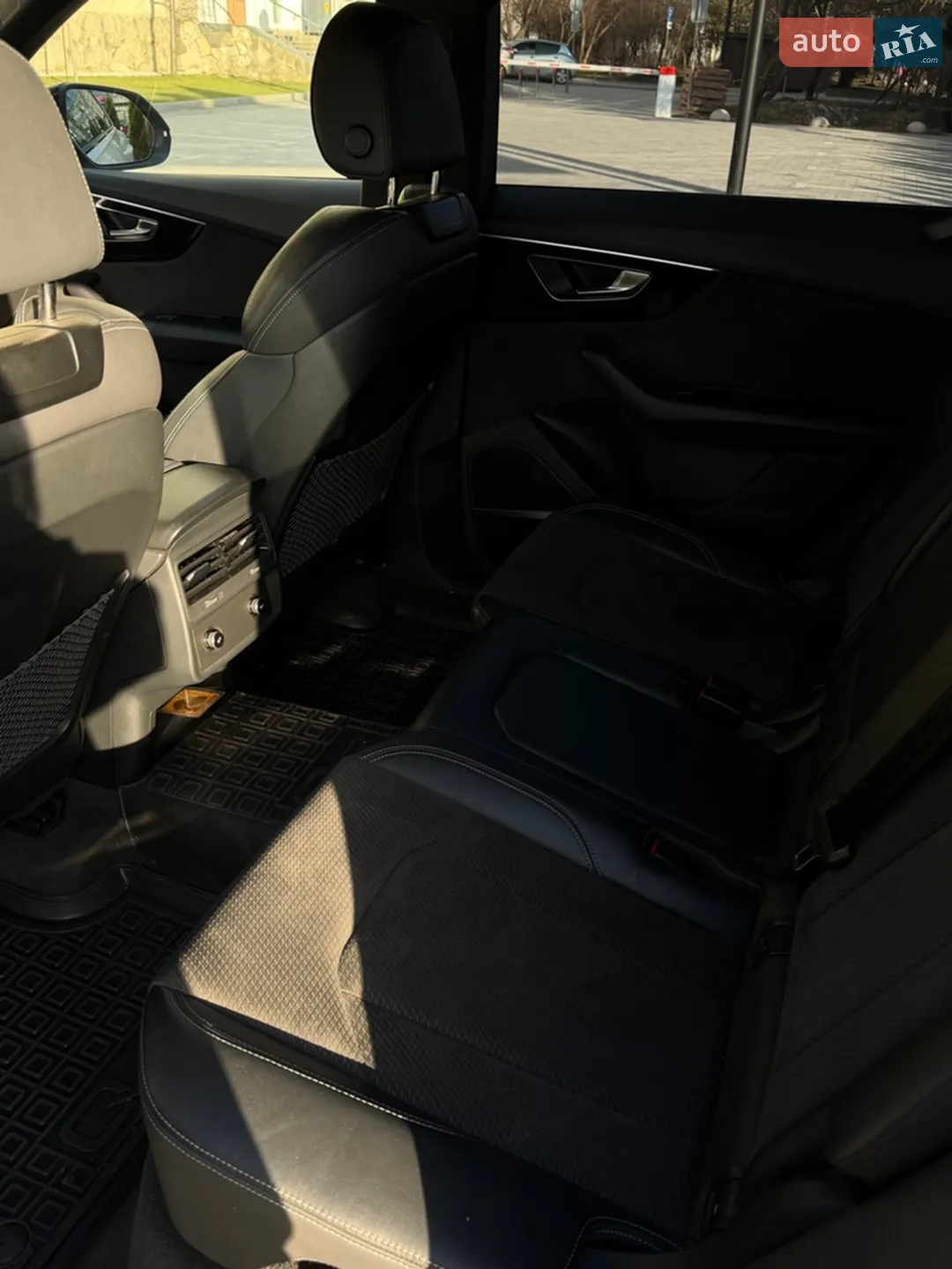 2020 Audi Q8 - мініатюра 13